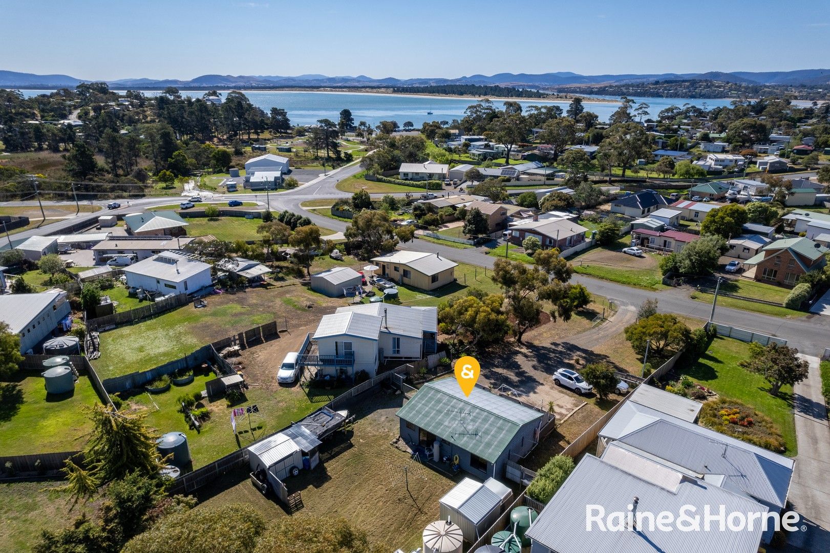 9 Mongana Street, Dodges Ferry TAS 7173, Image 0