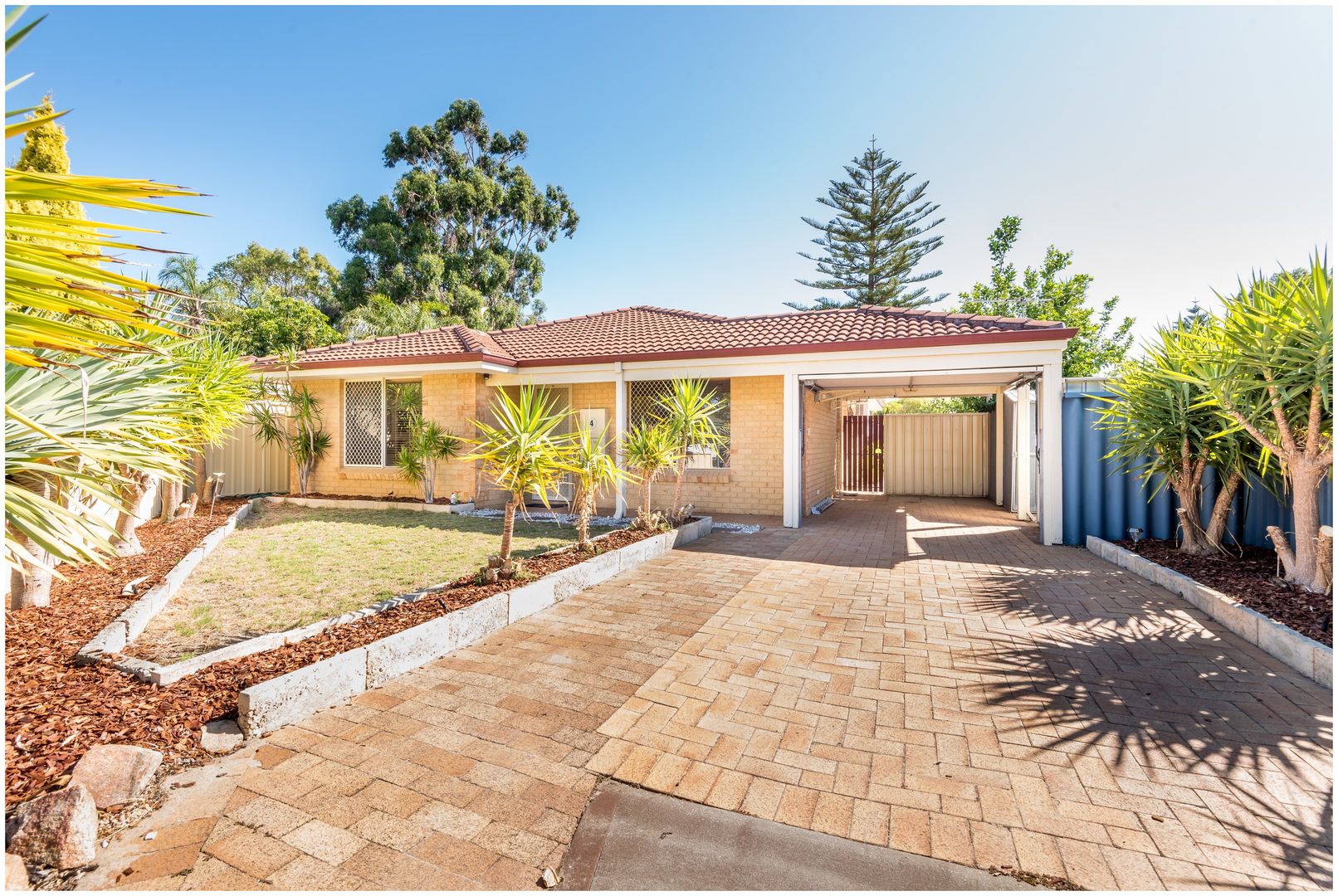 4 Wake Court Redcliff Property History Address Research Domain