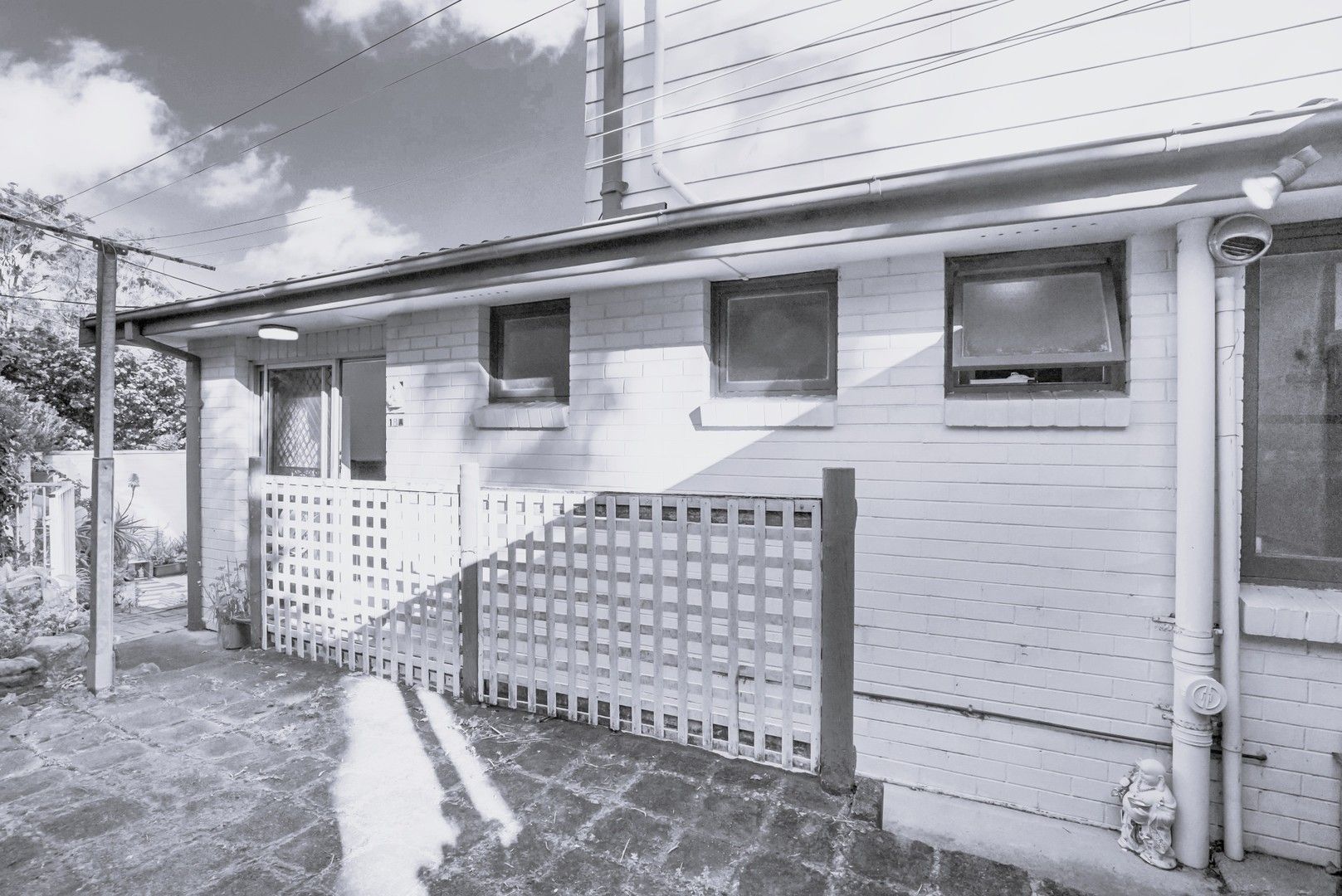 1 bedrooms House in 18a Caroline Chisholm Drive WINSTON HILLS NSW, 2153