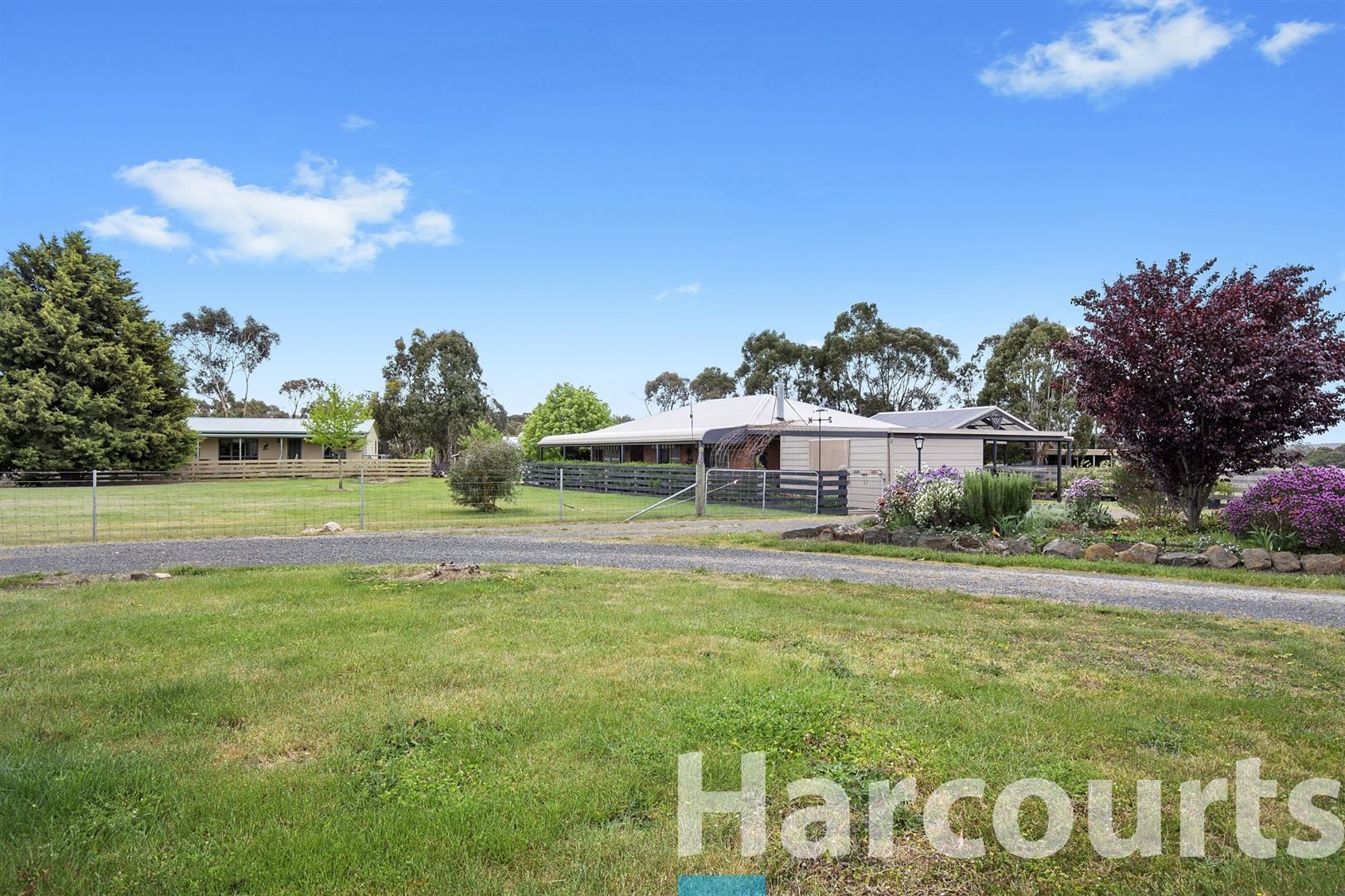 10 Deborah Court, Haddon VIC 3351, Image 1