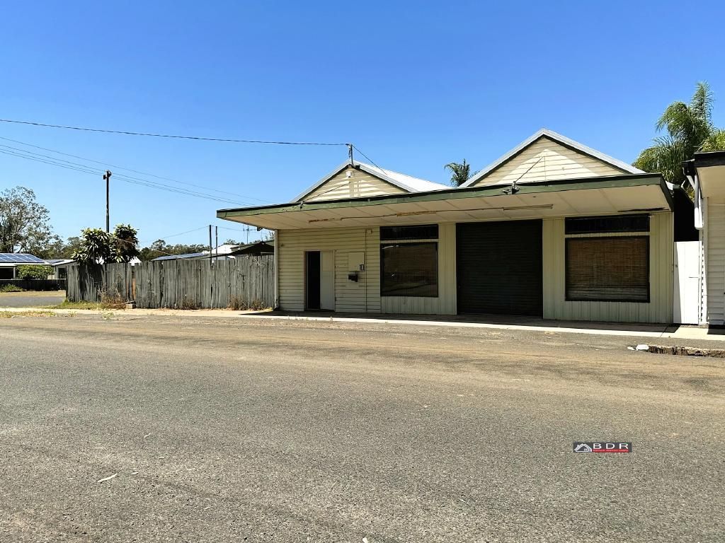 10 Robertson St, Torbanlea QLD 4662 Domain