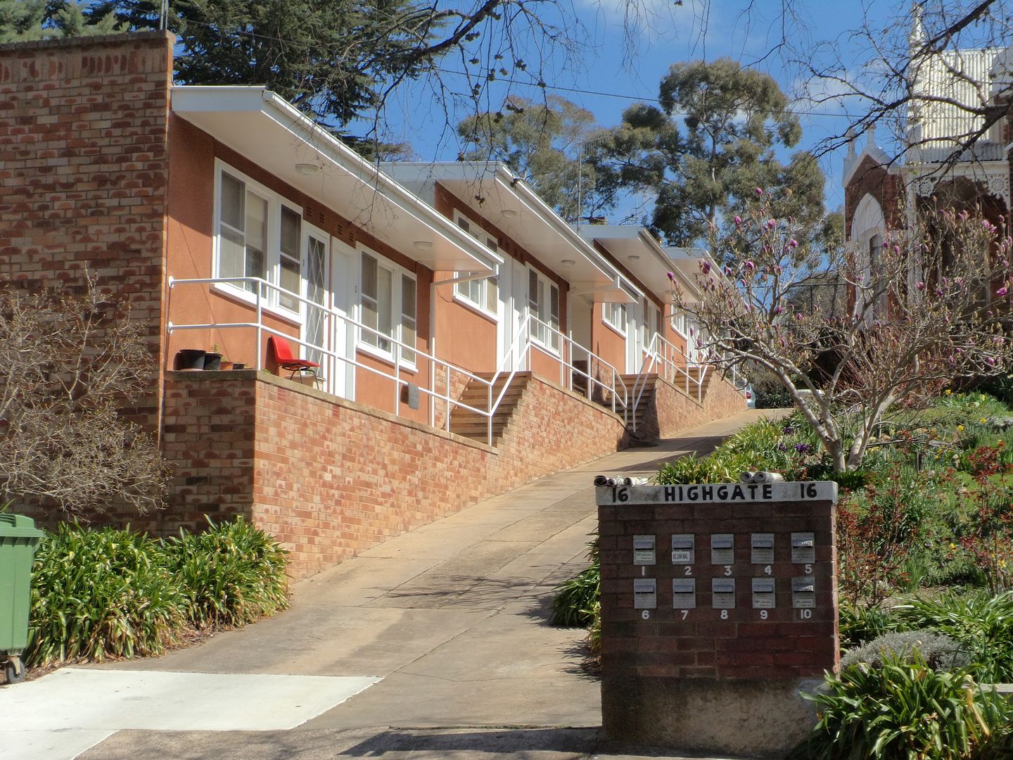 8 16 Church Street Goulburn Nsw 2580 190 Domain
