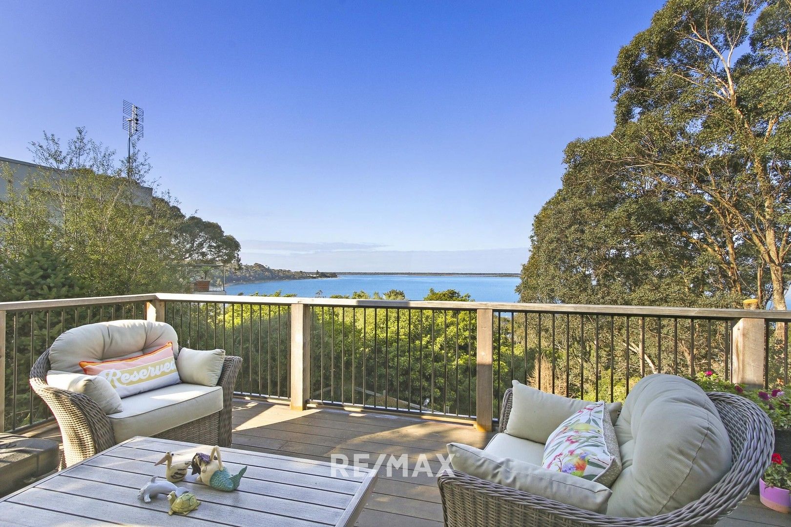 1/4 Lake Grove, Metung VIC 3904, Image 0