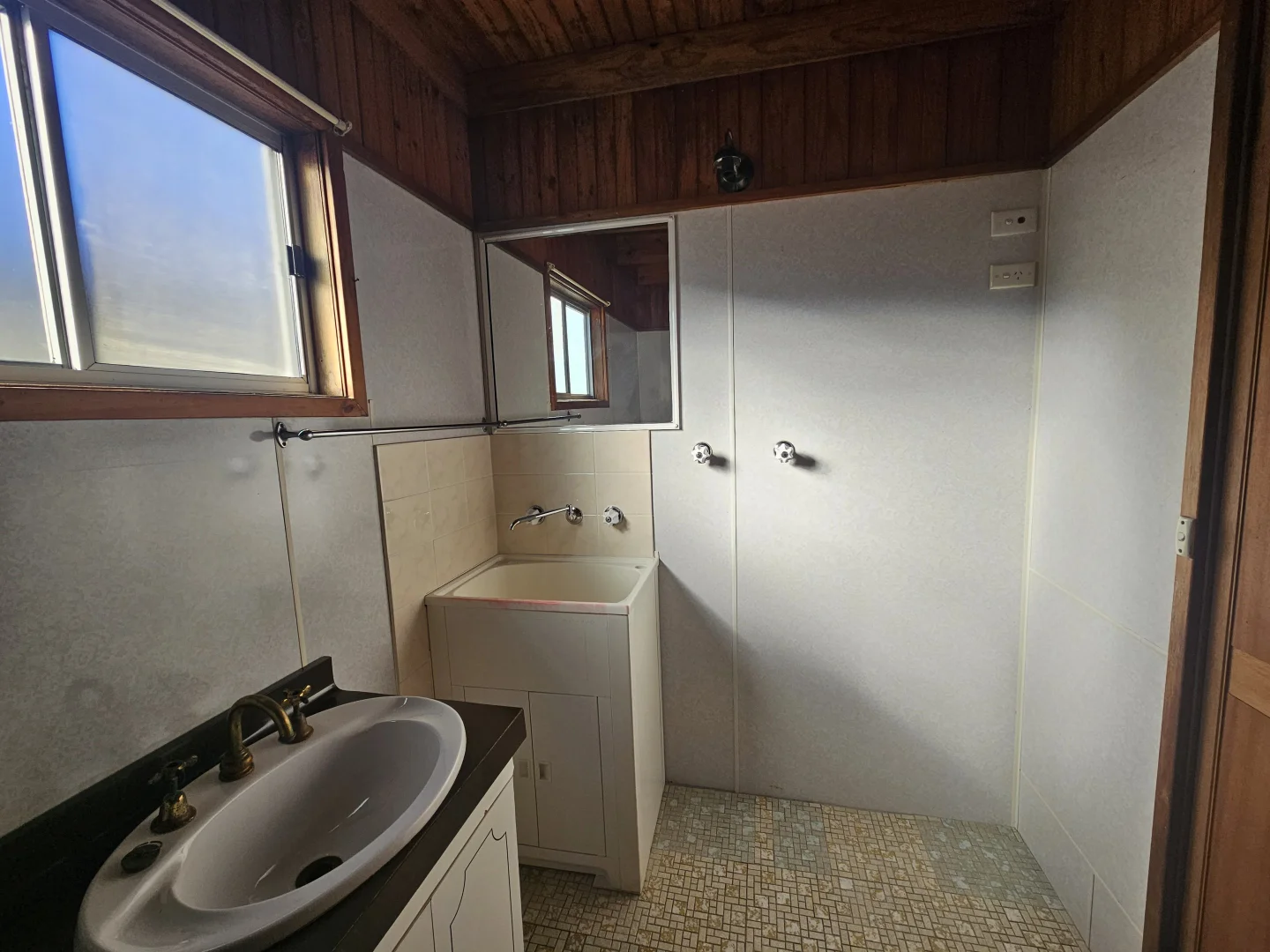 Additional image 5 of 2/3 Turley Avenue, Bomaderry NSW 2541