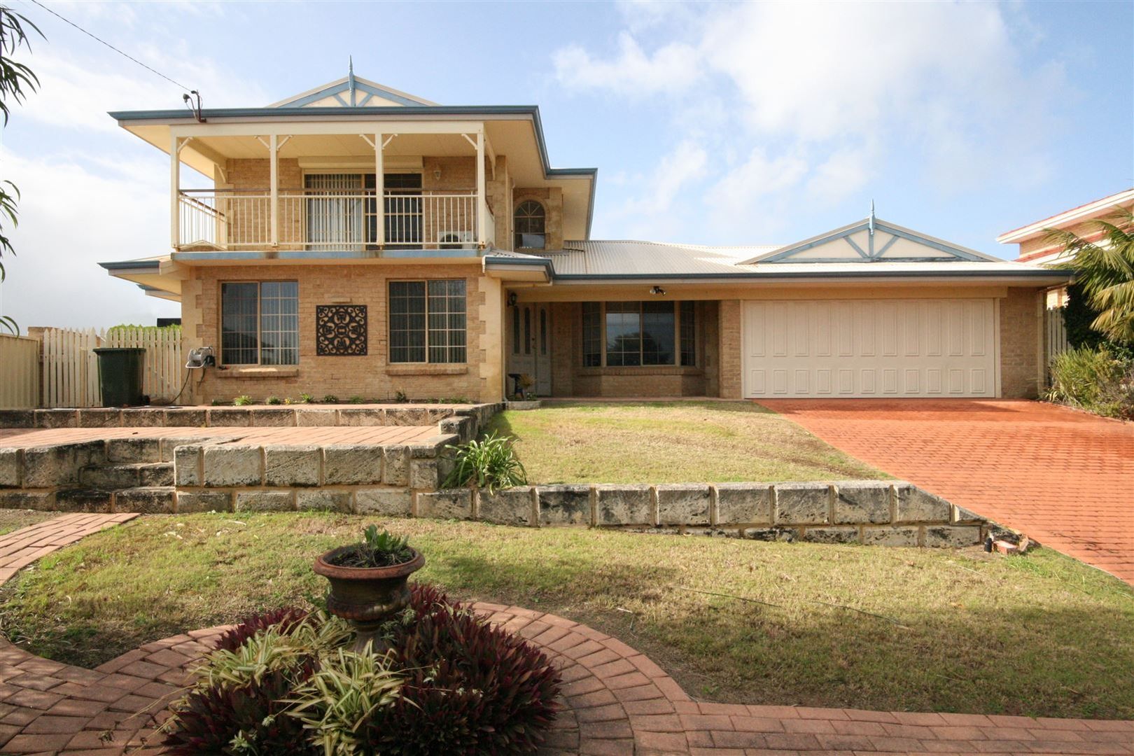 25 Shelton Street, Waikiki WA 6169