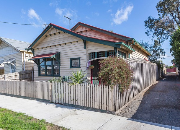 2 Deakin Street, Yarraville VIC 3013