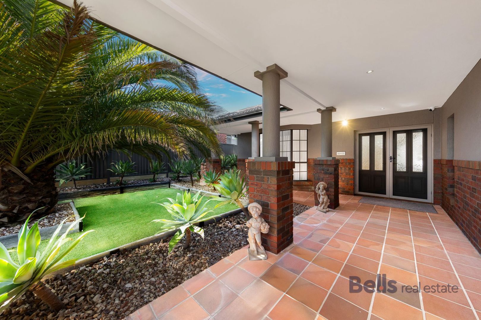 20 Wolviston Avenue, Hillside VIC 3037, Image 2