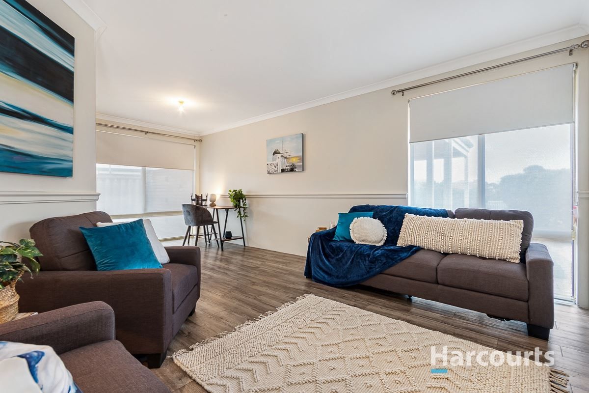 8 Gaffney Ridge, Clarkson WA 6030, Image 2