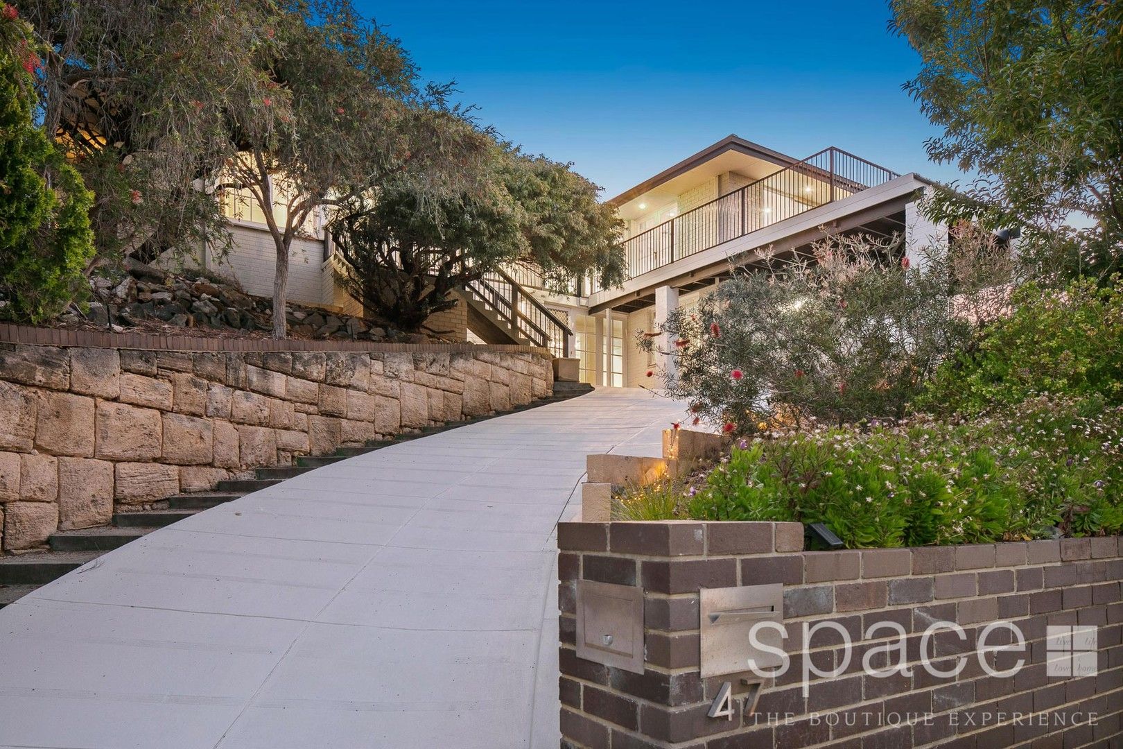 47 Pandora Drive, City Beac Property History & Address Research Domain