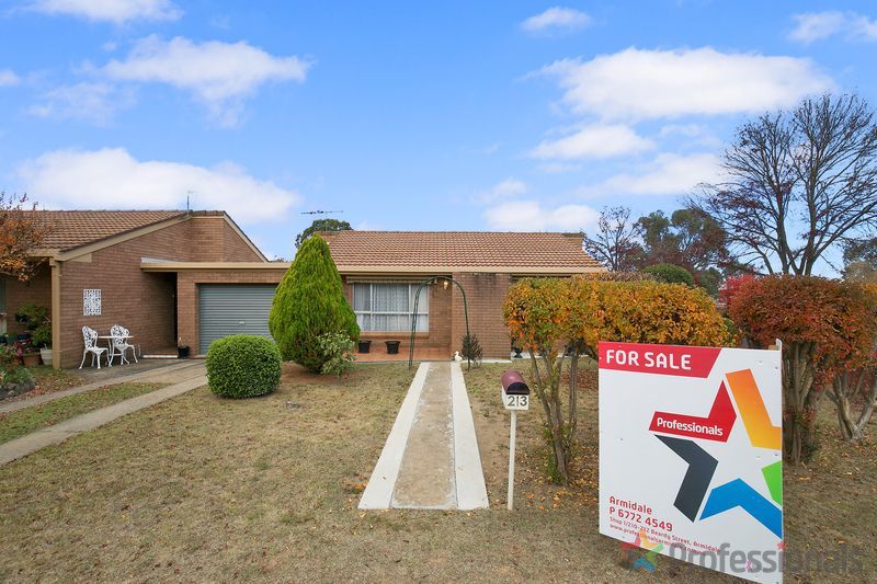 2/3 Joan Place, Armidale NSW 2350, Image 0