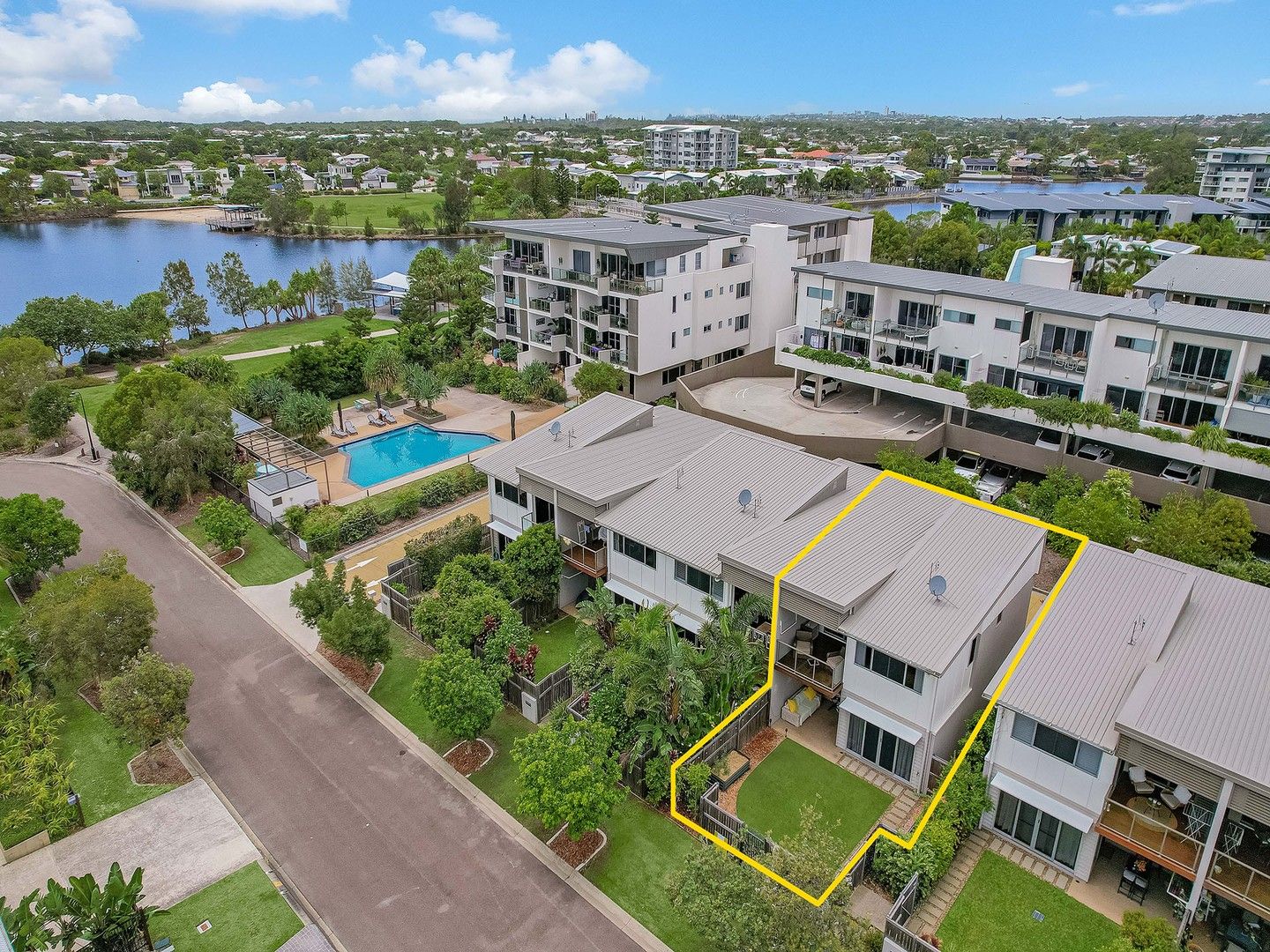 8/3 Feather Court, Birtinya QLD 4575, Image 0