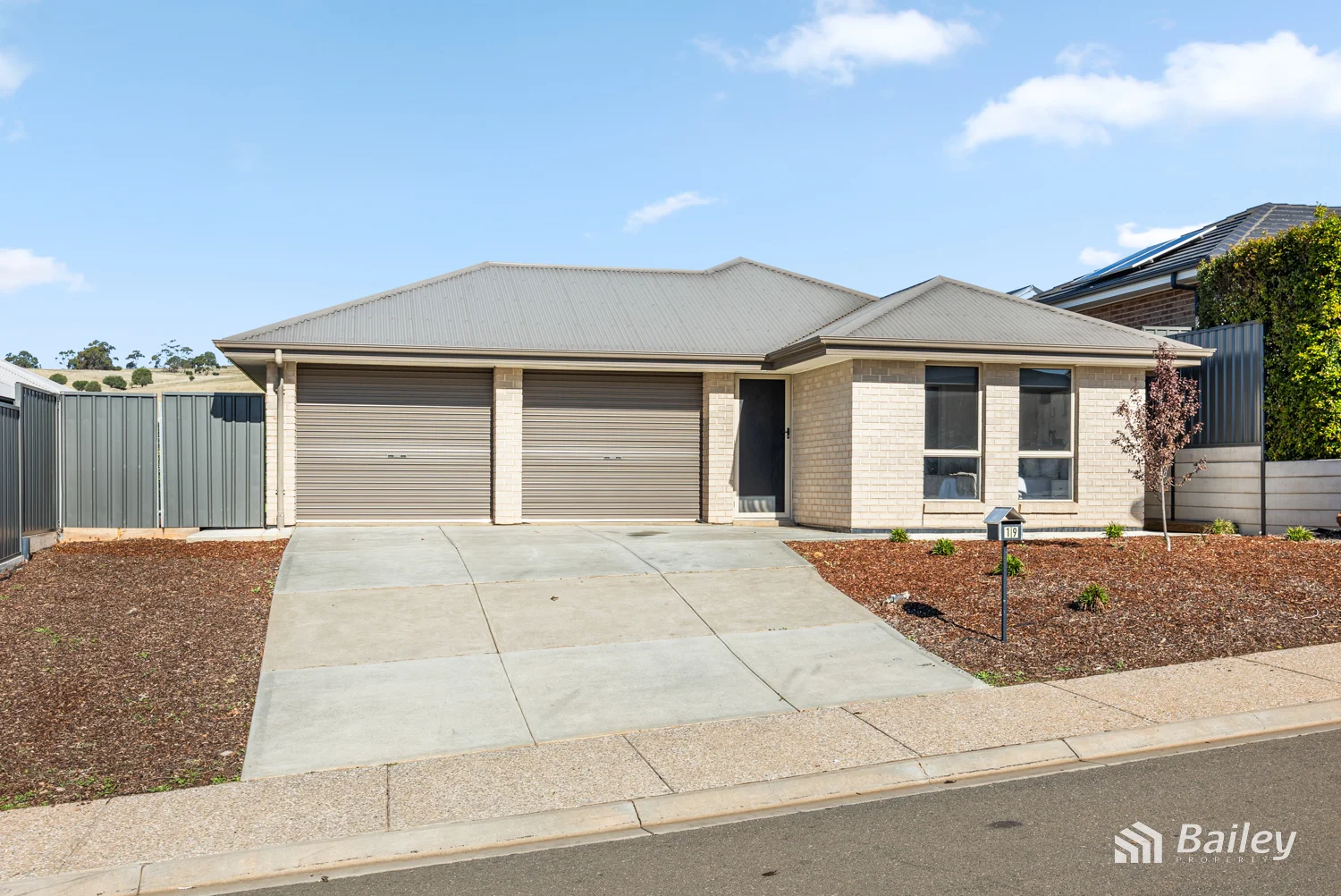 Primary image of 19 Highview Drive, Hillbank SA 5112