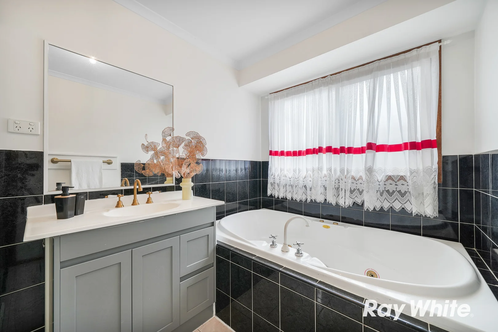 Image 13
