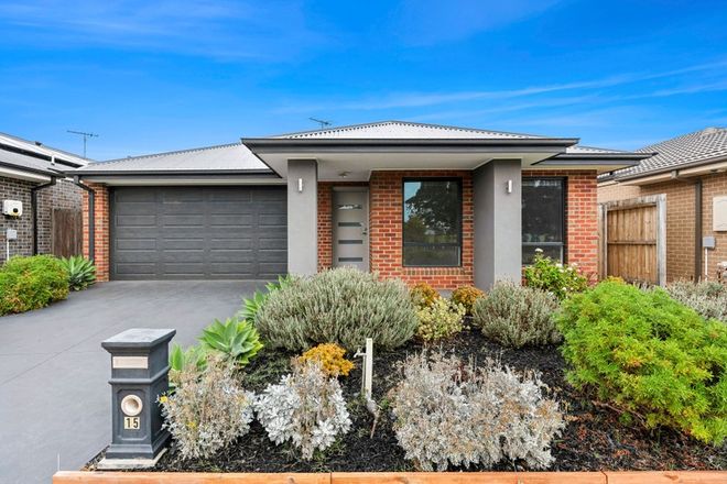 Picture of 15 Seabrook Crescent, ST LEONARDS VIC 3223