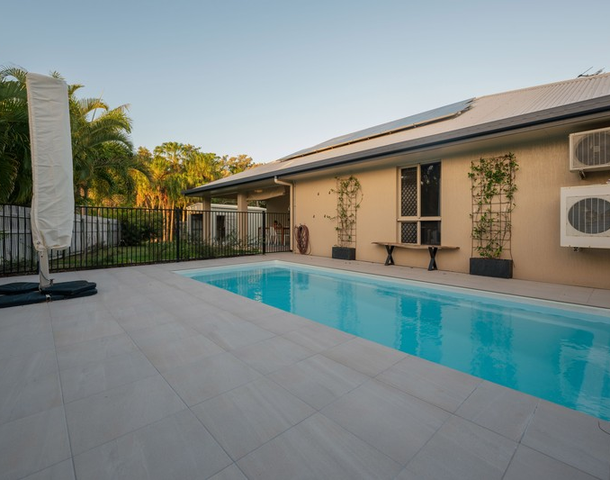 1 Currawinya Court, Bushland Beach QLD 4818