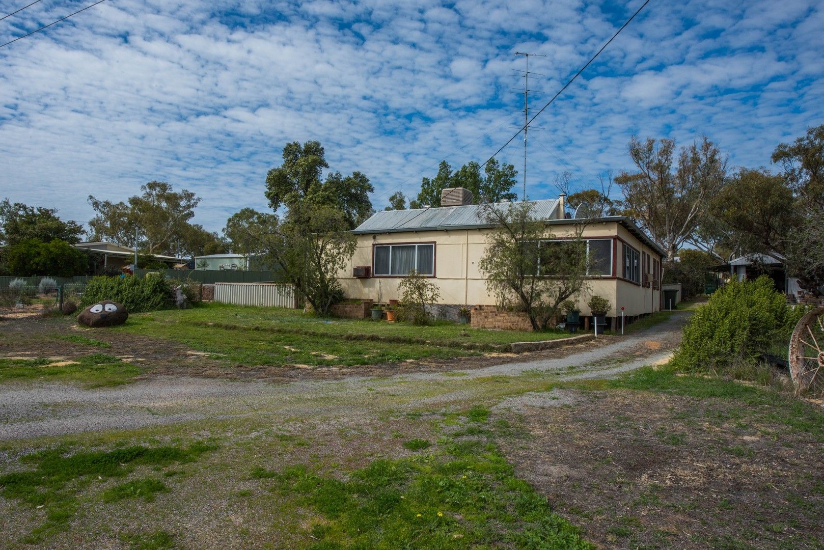 38 Linthorne Street, Mingenew WA 6522, Image 0