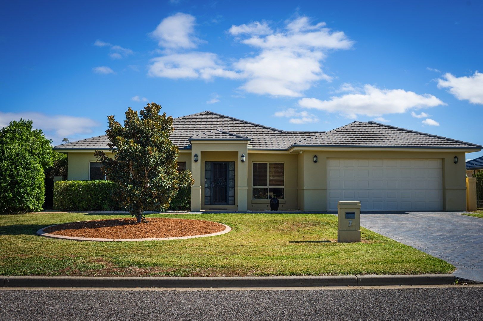 7 Gray St, Scone NSW 2337, Image 0