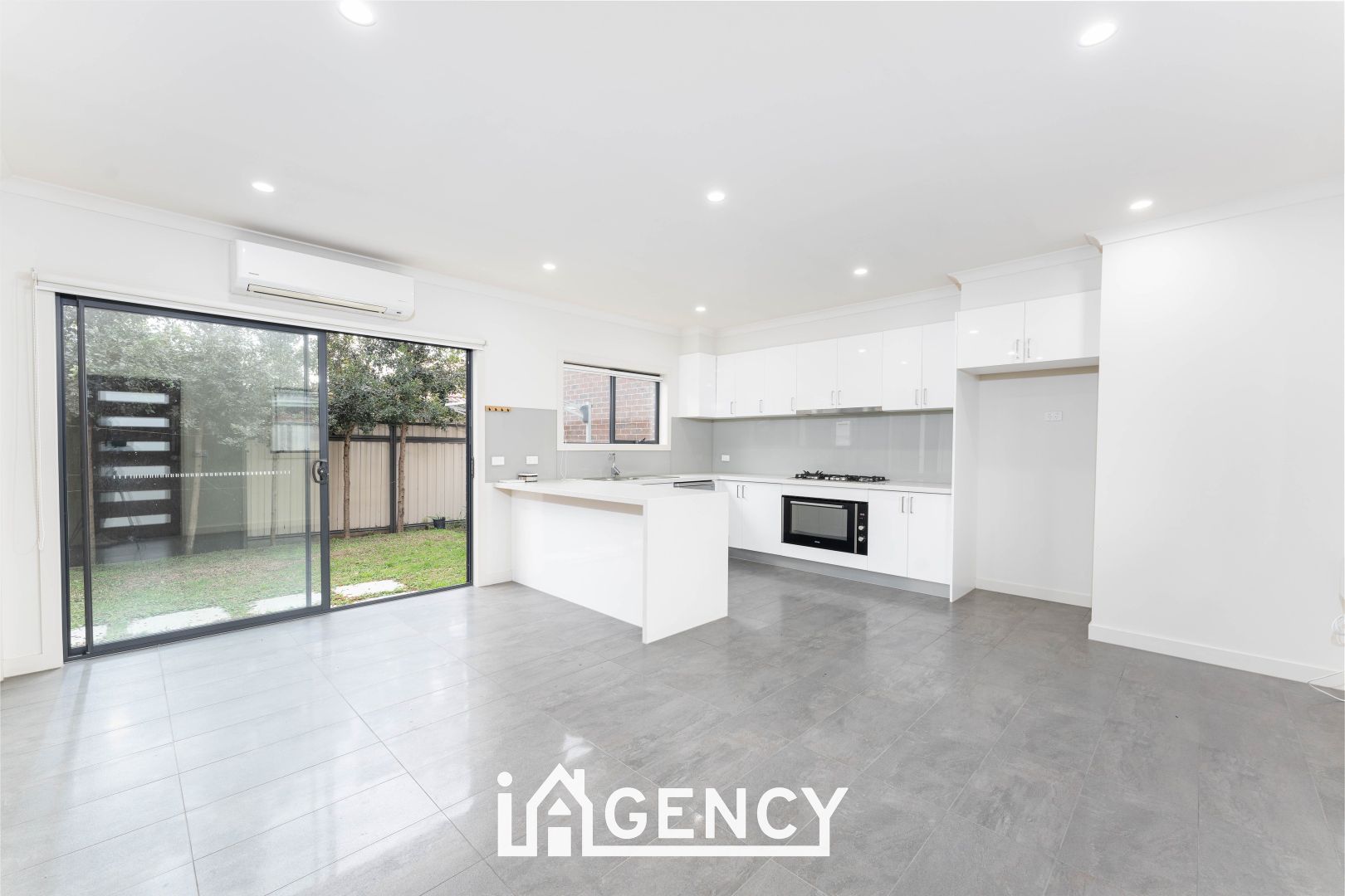 2/14 Anthony Street, Dandenong North VIC 3175, Image 1