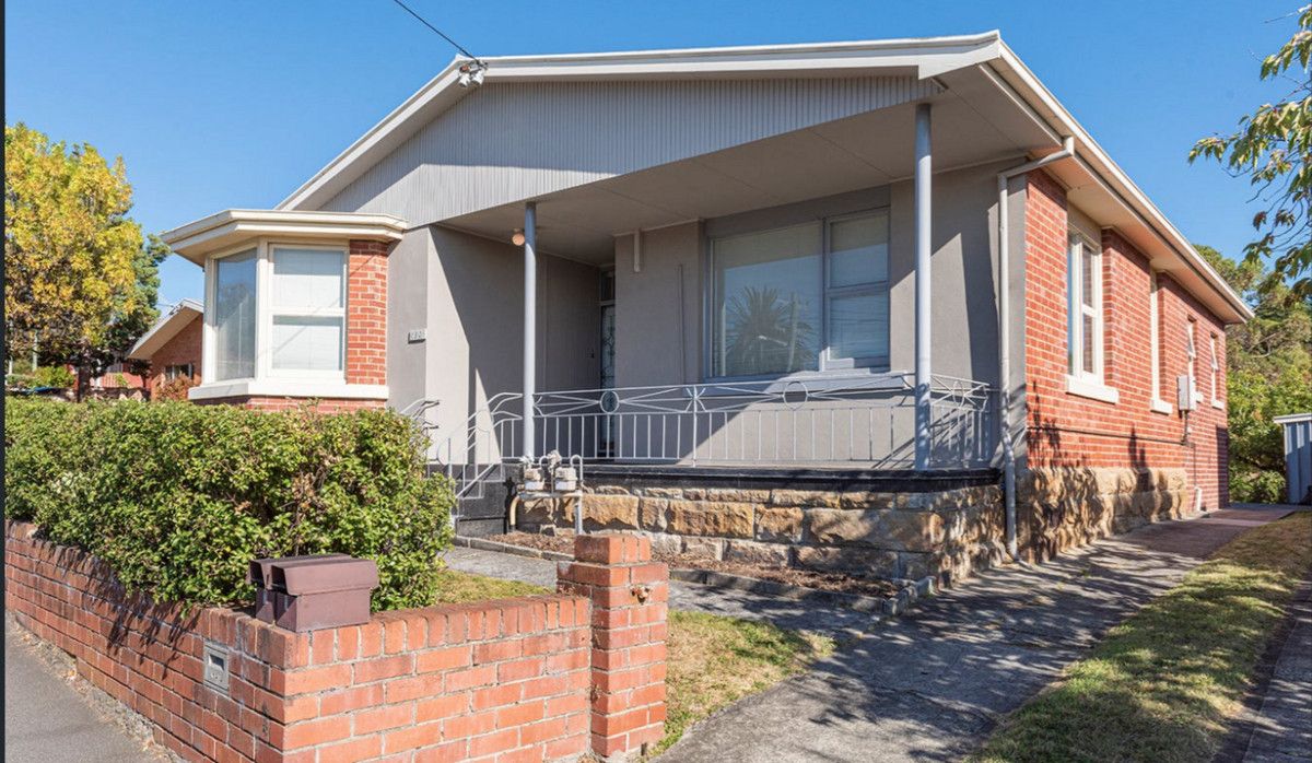 2 bedrooms Apartment / Unit / Flat in 2/130 King Street DYNNYRNE TAS, 7005