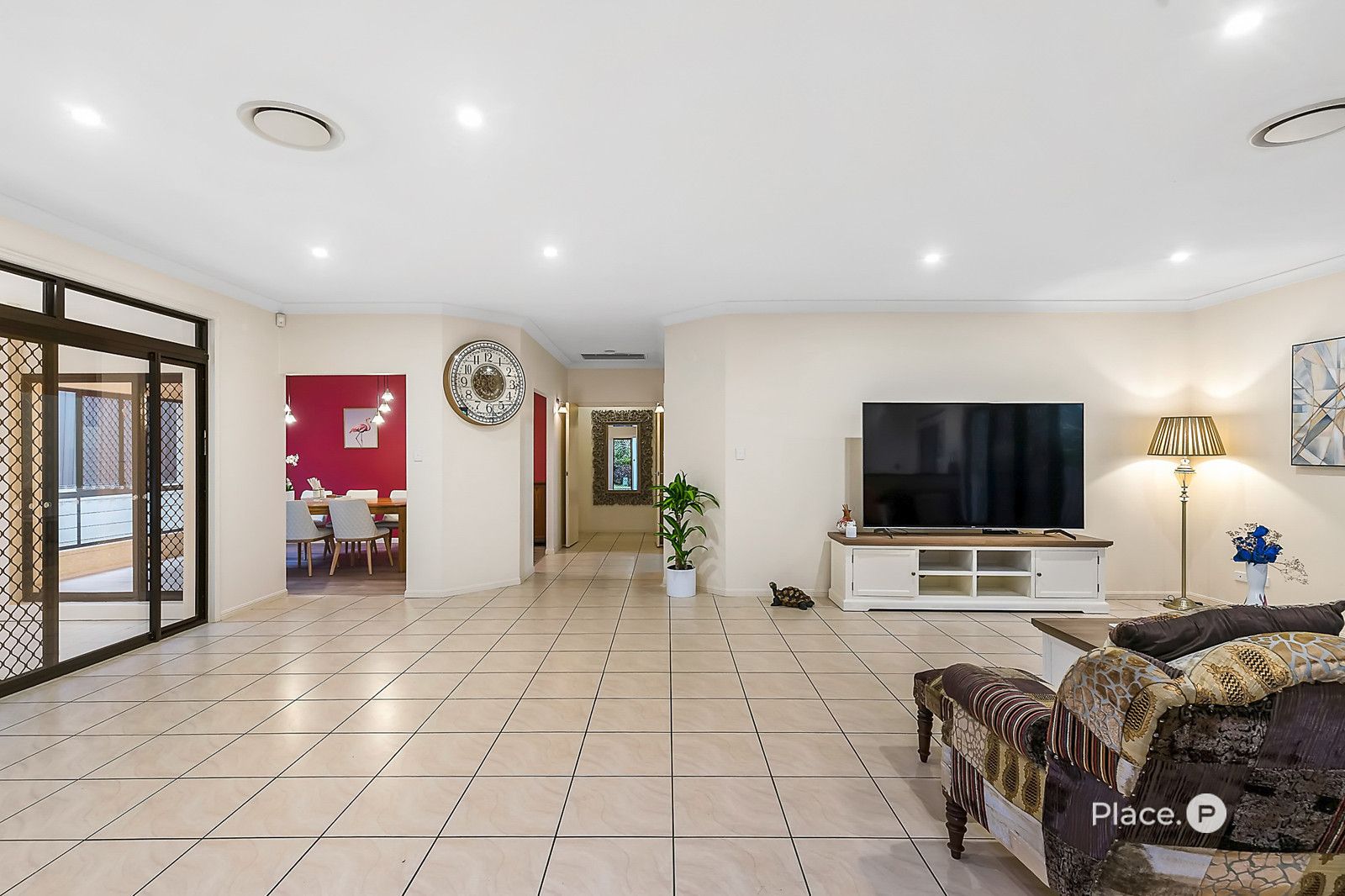 90 Brookeside Crescent, Seventeen Mile Rocks QLD 4073, Image 2