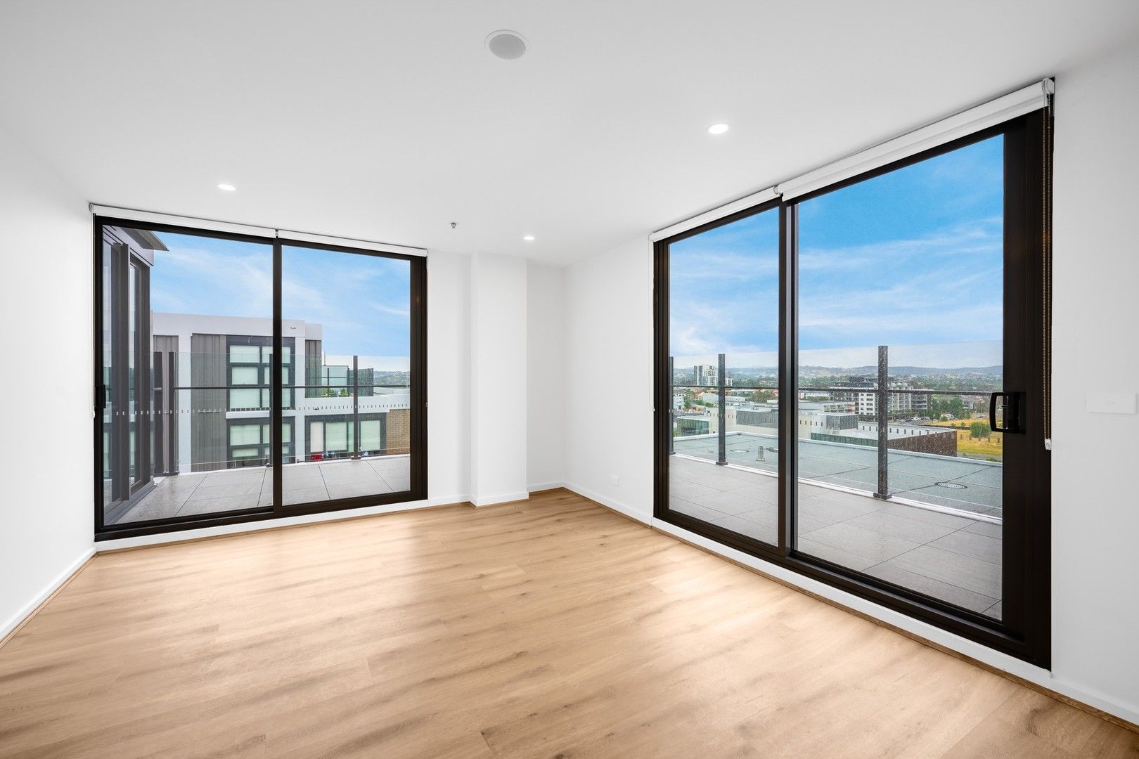 1 bedrooms Apartment / Unit / Flat in 124/70 Efkarpidis Street GUNGAHLIN ACT, 2912