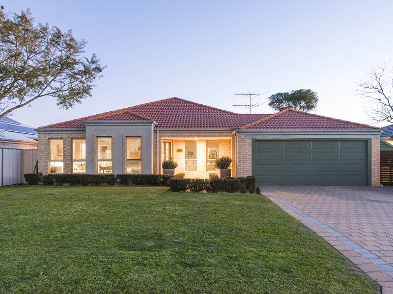 12 Mandon Street, Forrestfield WA 6058, Image 1