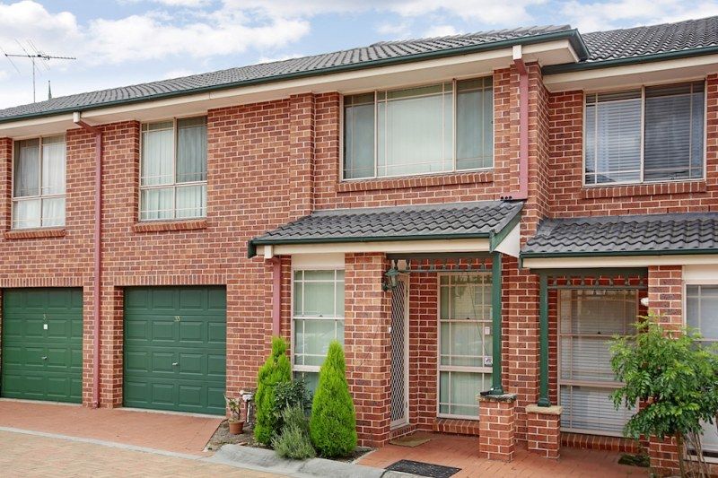 33/6 Parkholme Circuit, Englorie Park NSW 2560, Image 0