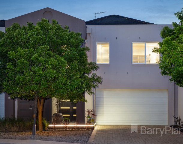 12/110 Sanctuary Lakes North Boulevard, Point Cook VIC 3030