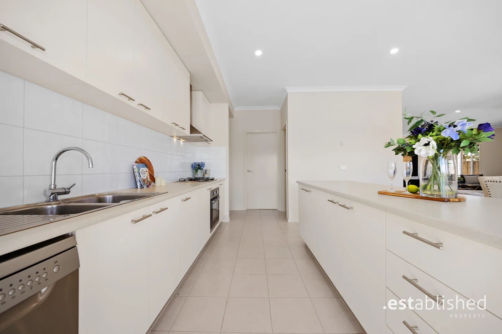 Additional image 13 of 249 Sanctuary Lakes South Boulevard, Sanctuary Lakes VIC 3030