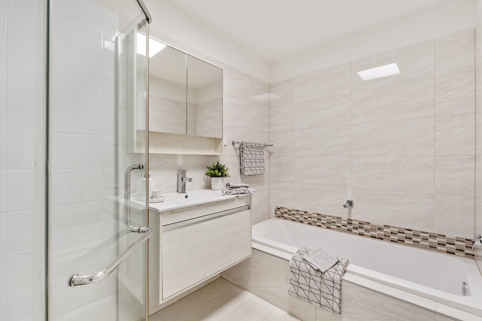 Additional image 9 of 2/37 Holmes Street, Brunswick East VIC 3057