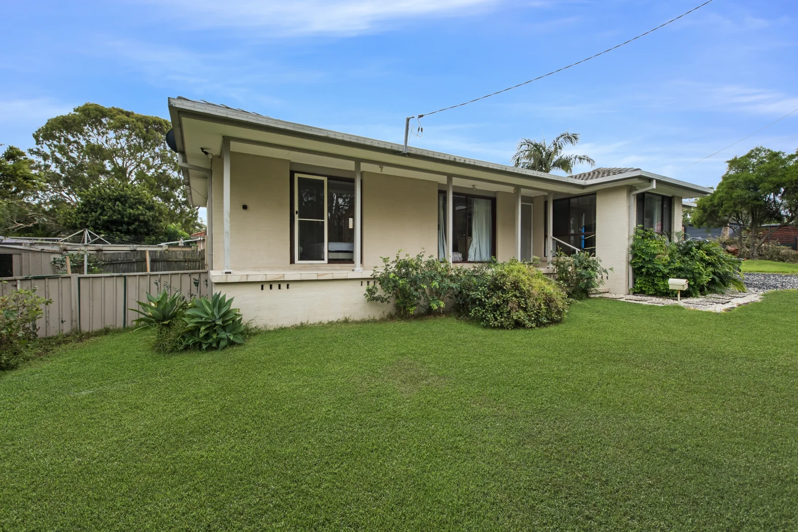 Additional image 17 of 117 Cams Boulevard, Summerland Point NSW 2259