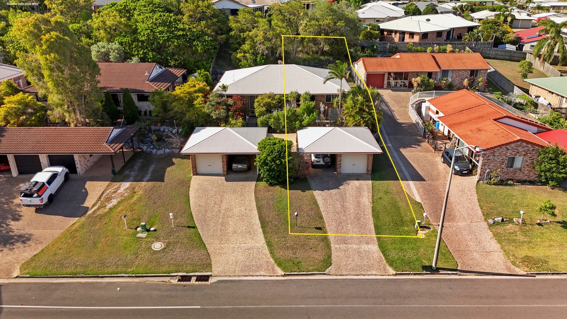 2 bedrooms Duplex in 2/104 Sun Valley Road KIN KORA QLD, 4680