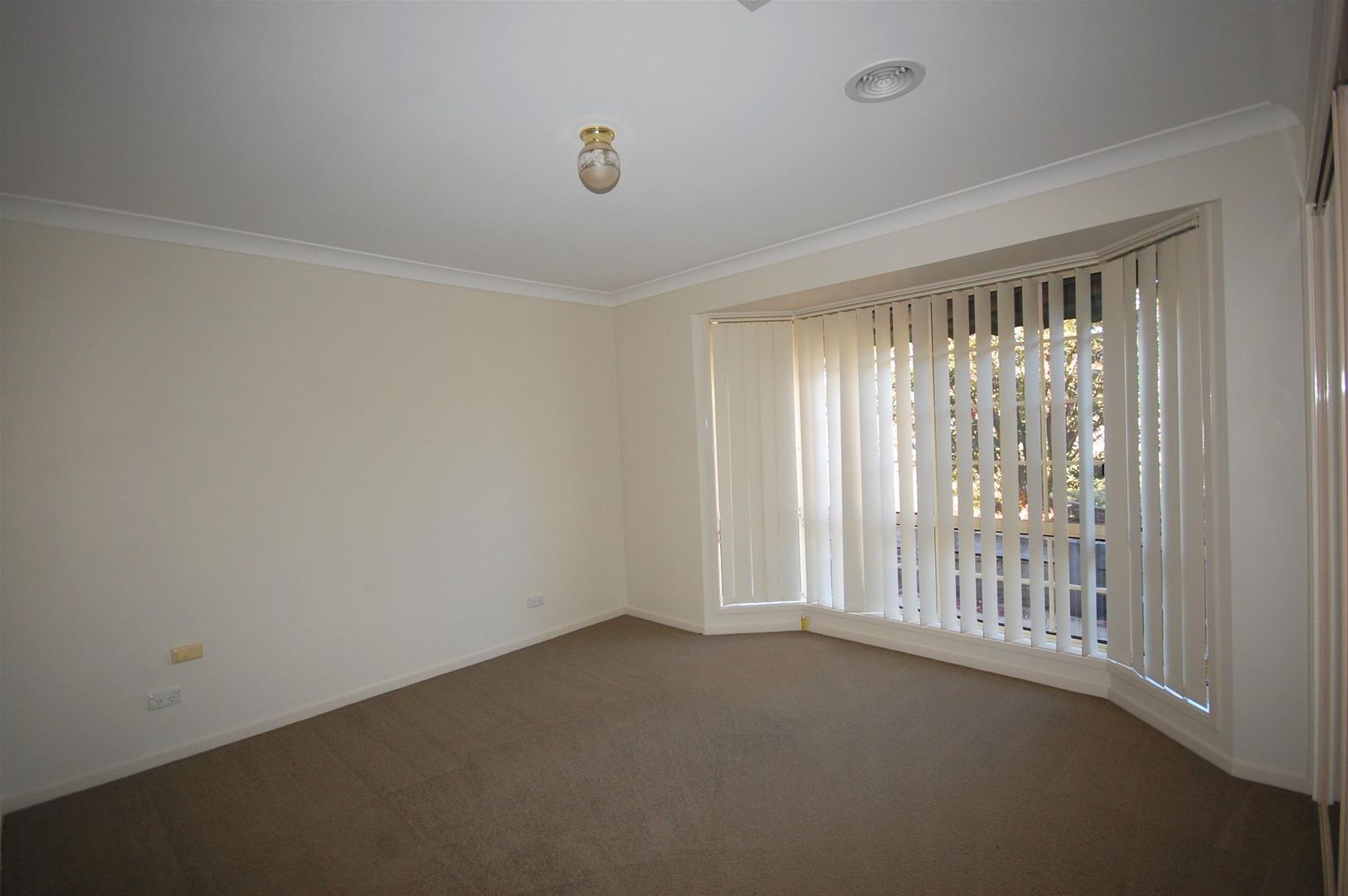 4 Juniper Place, Forest Hill NSW 2651, Image 1