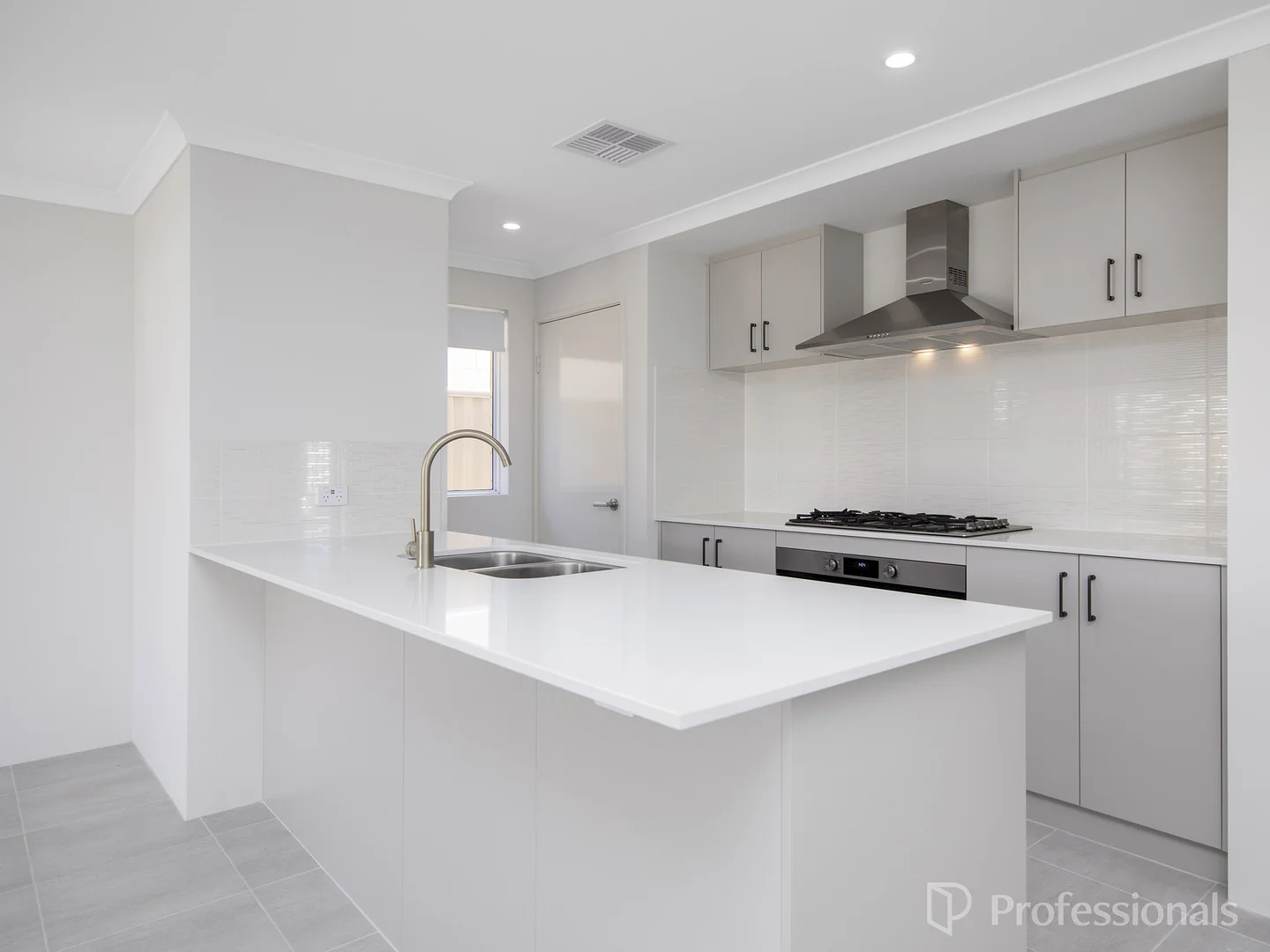 Additional image 2 of 8 Preissiana Way, Harrisdale WA 6112