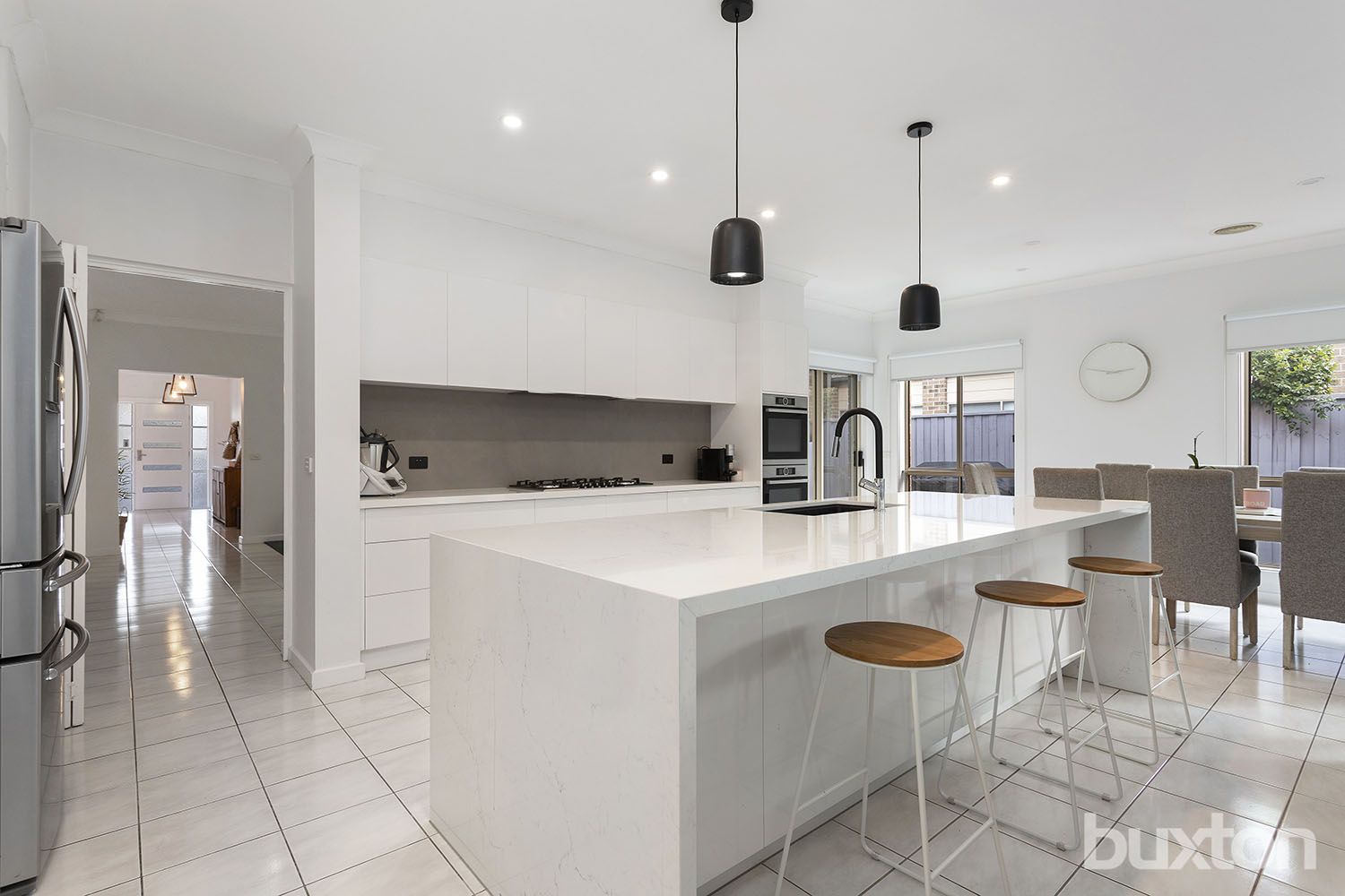 4 bedrooms House in 31 Austin Road SEAFORD VIC, 3198