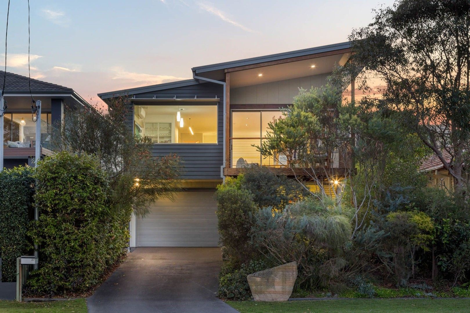 3 bedrooms House in 27 Steel Street REDHEAD NSW, 2290