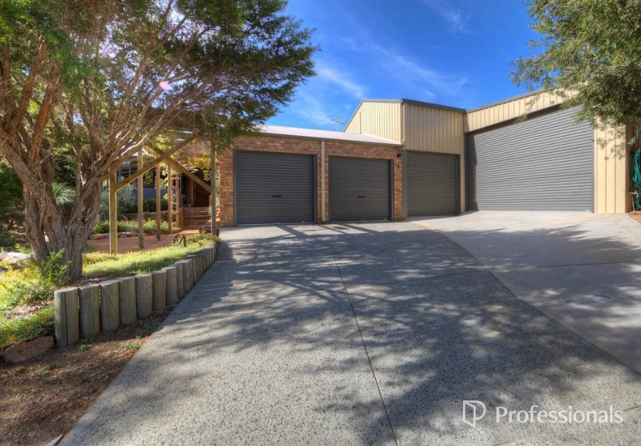 Primary image of 8 Hakea Court, Forrestfield WA 6058