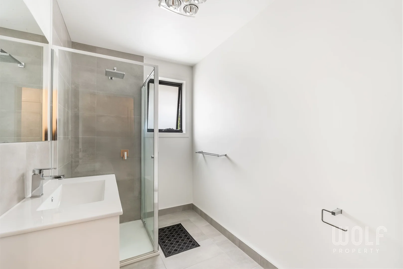 Additional image 7 of 5/1 Moore Park Dr, Glenorchy TAS 7010