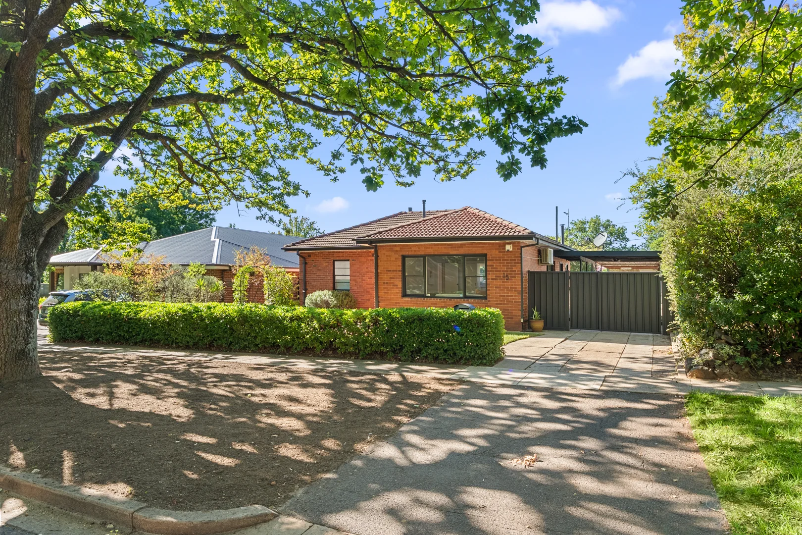 Additional image 30 of 15 Hacking Crescent, Narrabundah ACT 2604