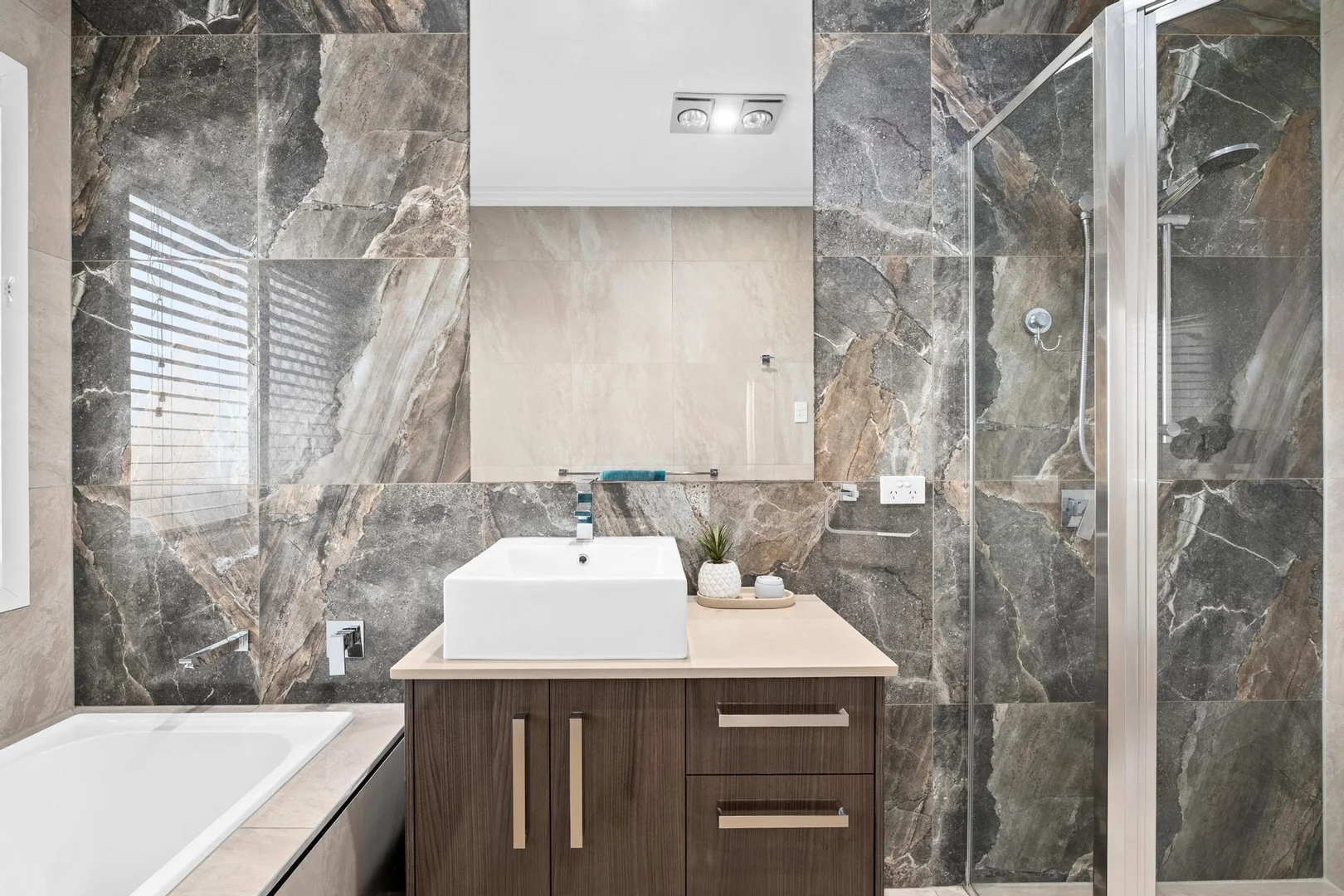 Additional image 25 of 3 Wyness Court, Deebing Heights QLD 4306