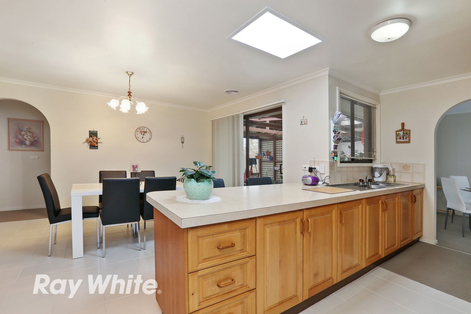 7 Caldermeade Road, Corio VIC 3214, Image 2