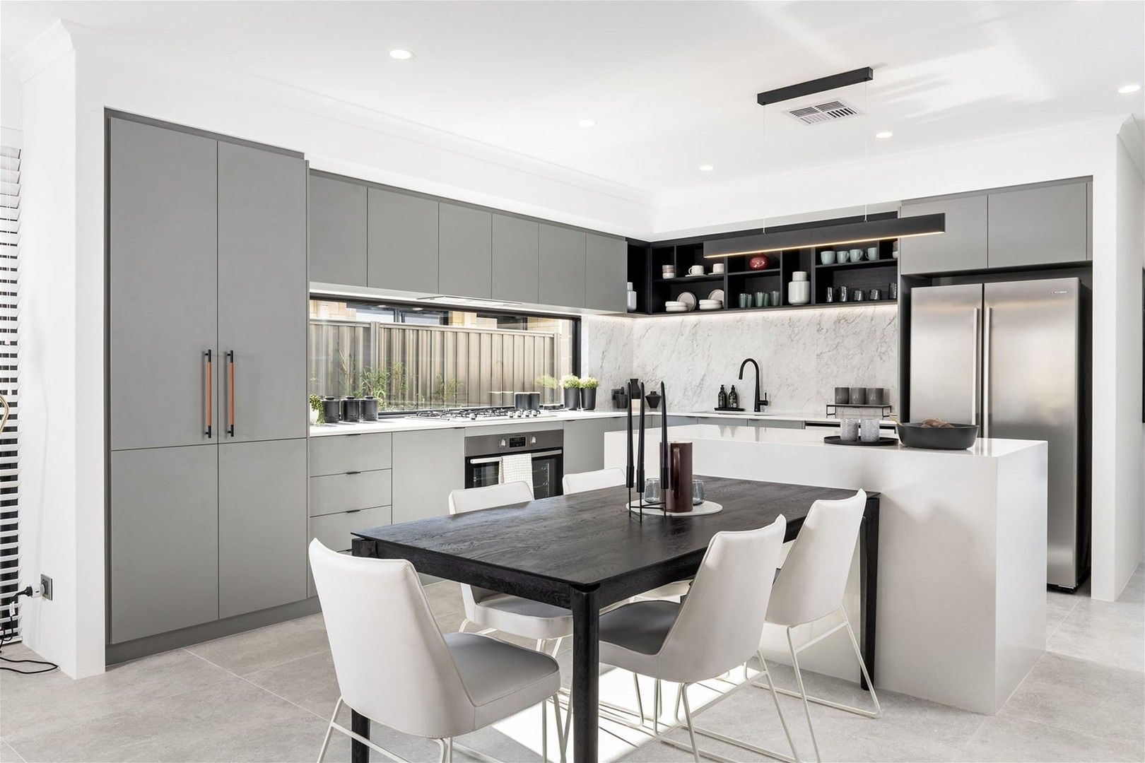 4 bedrooms New House & Land in Lot 118 Wonga Way HUNTINGDALE WA, 6110