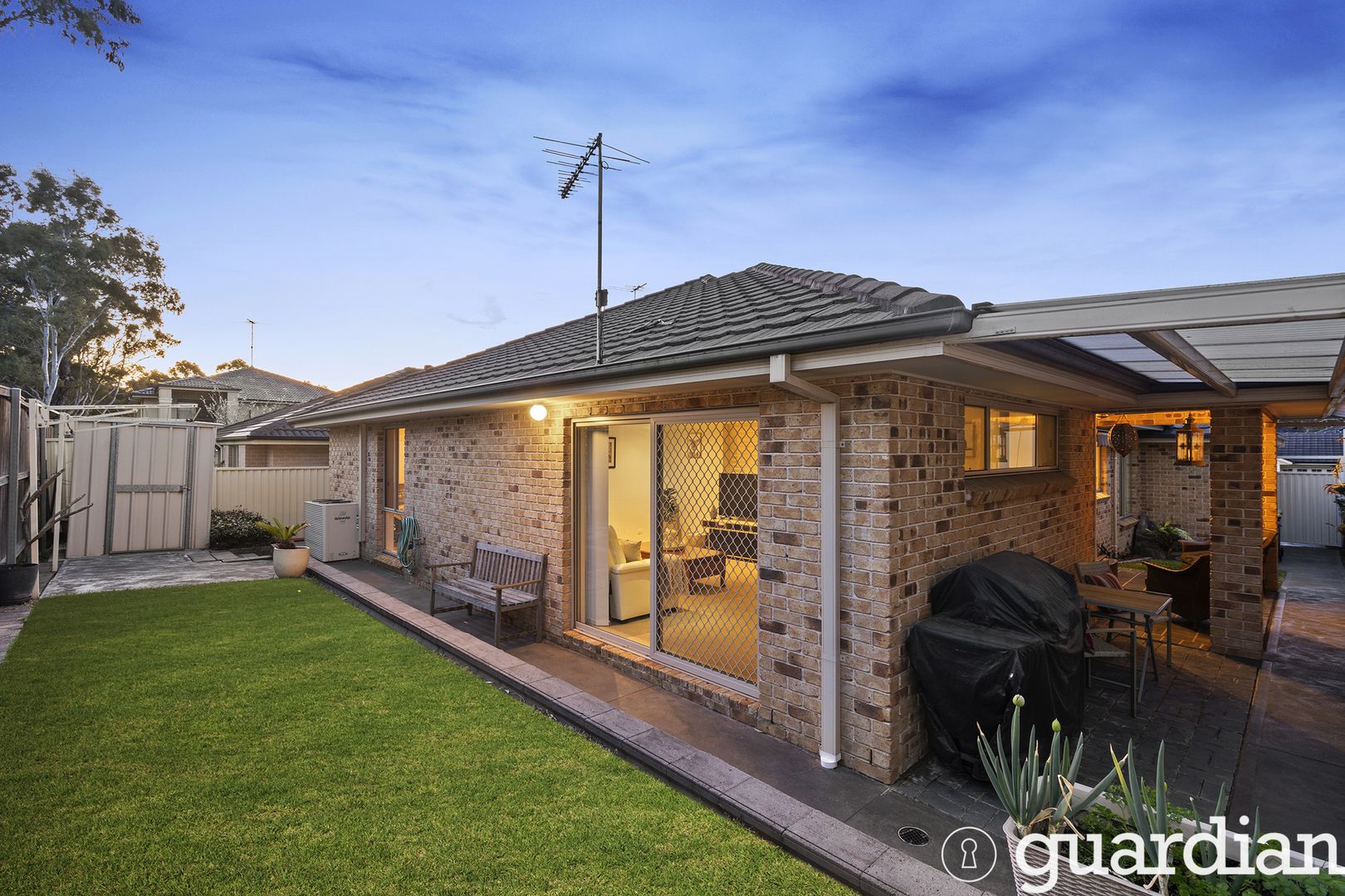 19 Honeyeater Crescent, Beaumont Hills NSW 2155, Image 1