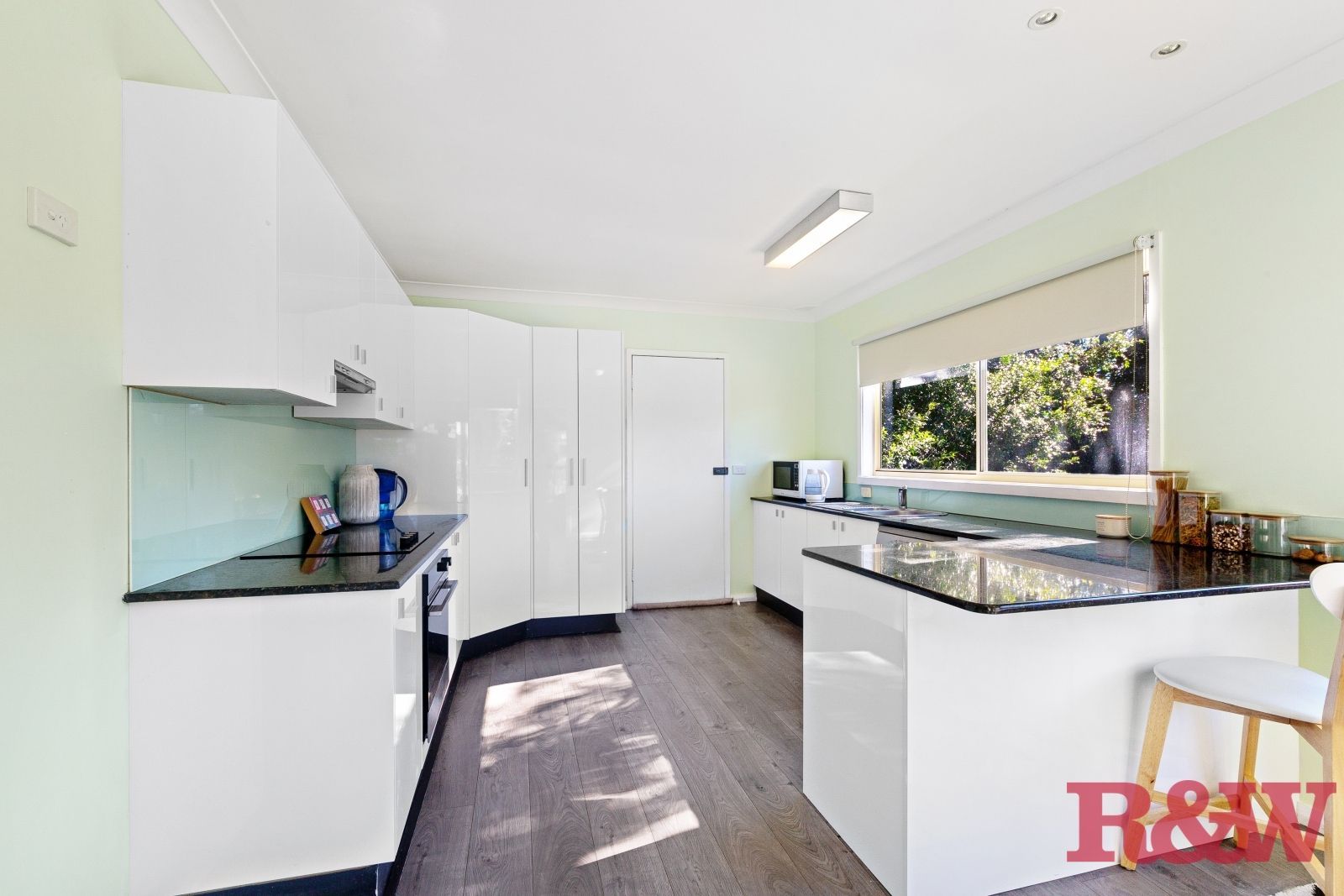 183 North Burge Road, Woy Woy NSW 2256, Image 2