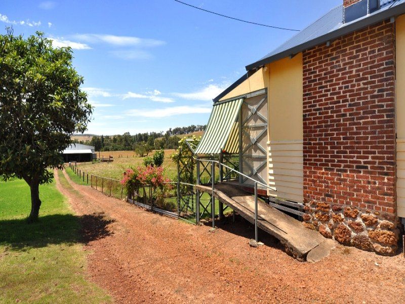 11 Gairdner Road, Beelerup WA 6239, Image 1