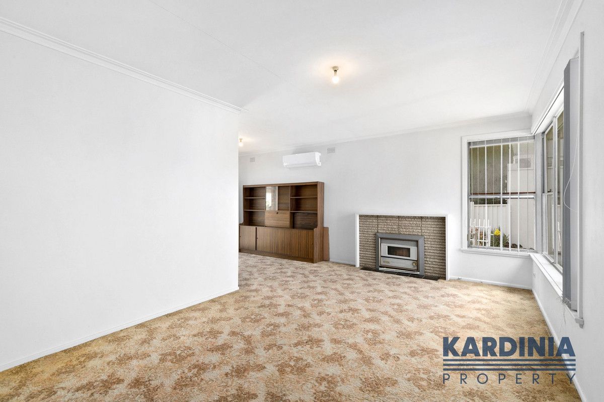 6 Cook Street, Newtown VIC 3220, Image 2