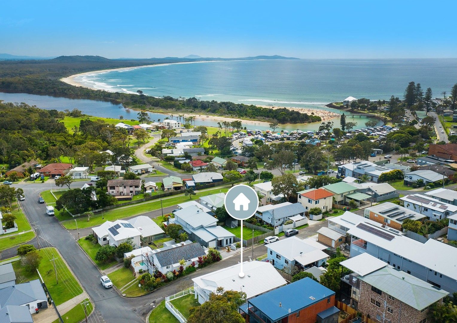 4 Beranghi Street, Crescent Head NSW 2440, Image 0