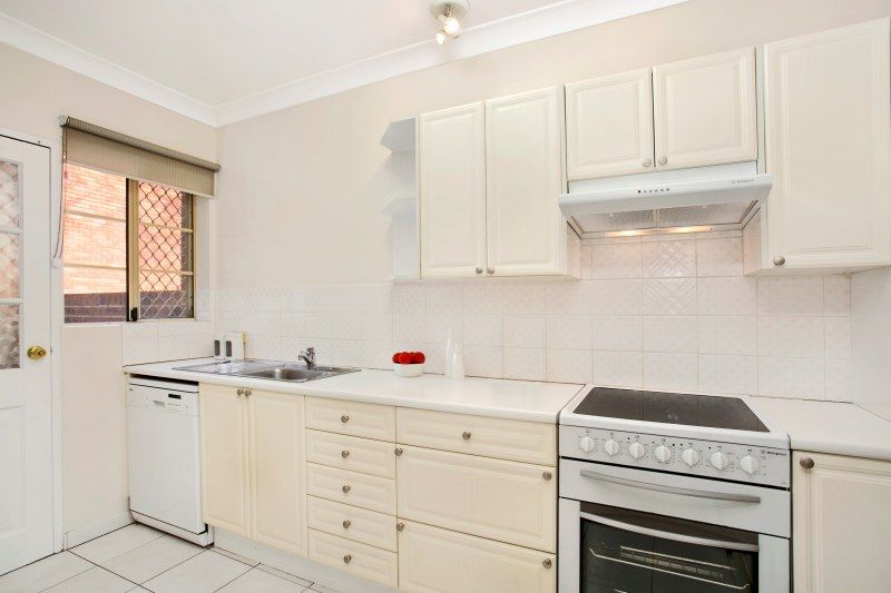 168 Hurstville Road, Oatley NSW 2223, Image 2