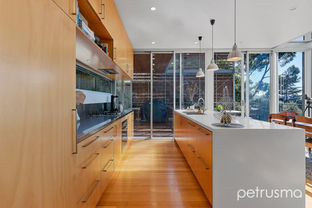 Additional image 11 of 20 Earlwood Court, Taroona TAS 7053