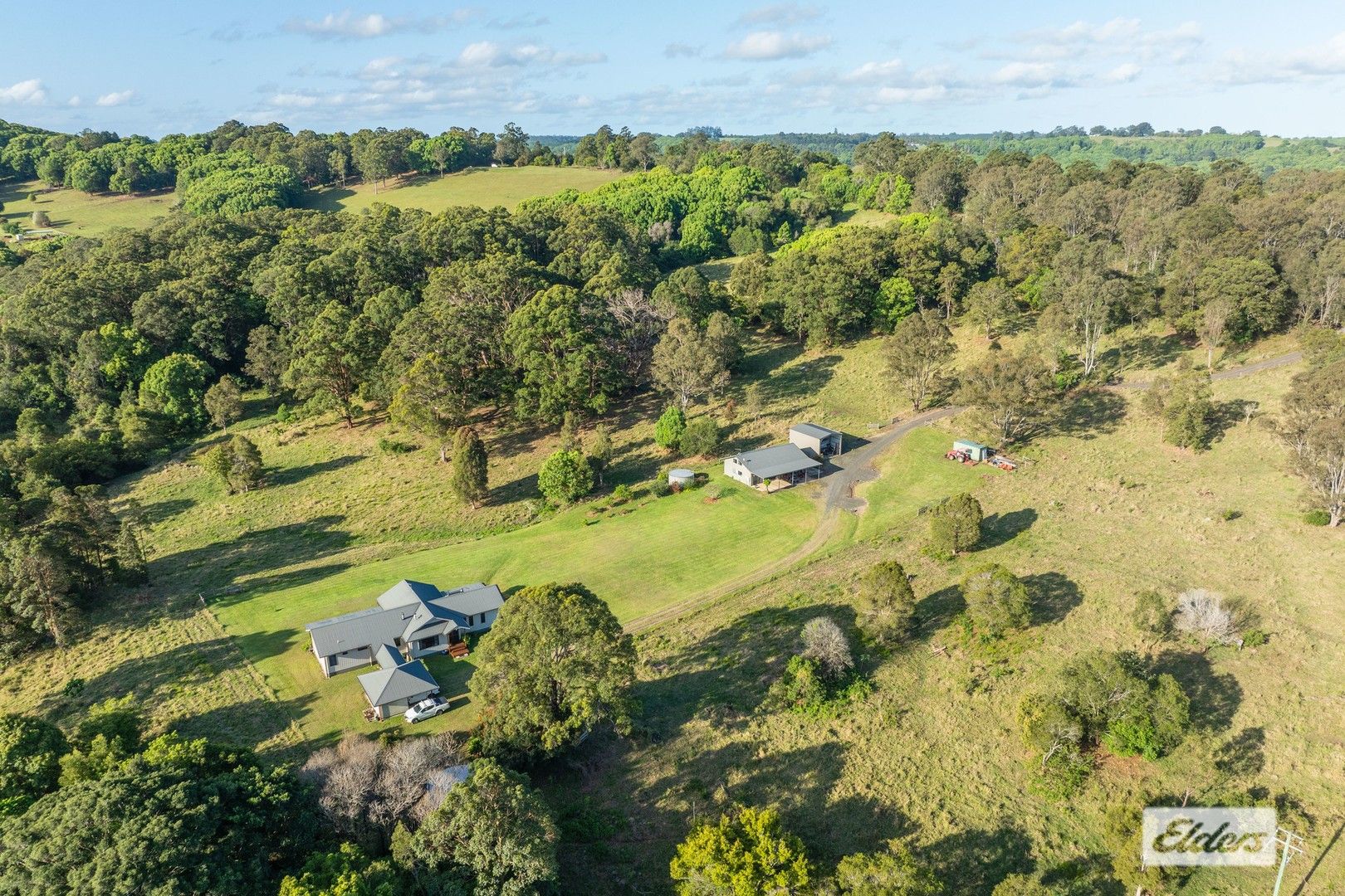 6 bedrooms Rural in 137 Grennan Road TREGEAGLE NSW, 2480